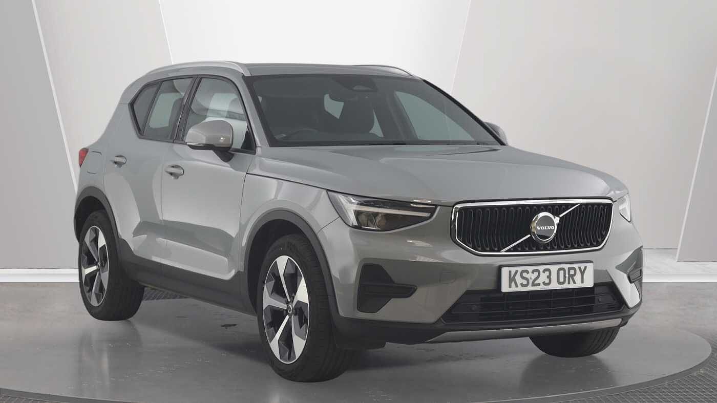 2023 Volvo XC40