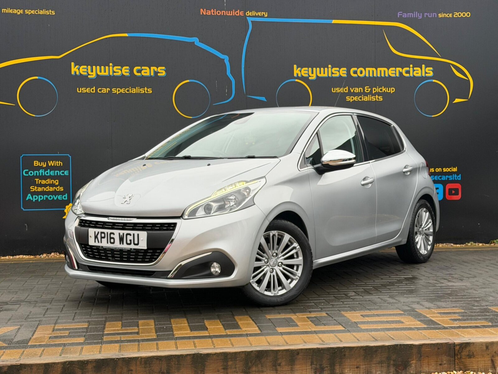2016 Peugeot 208