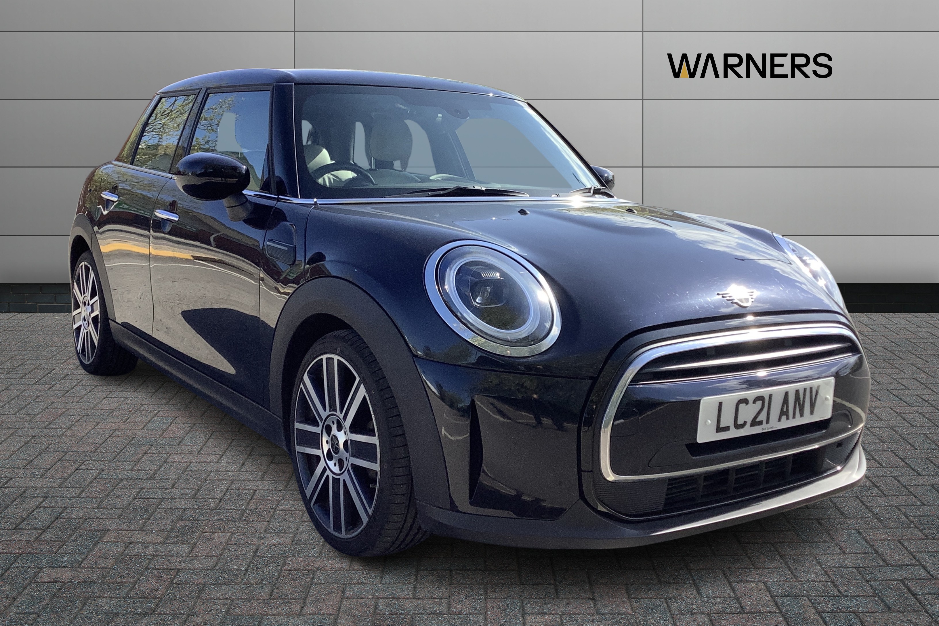 Mini Hatch