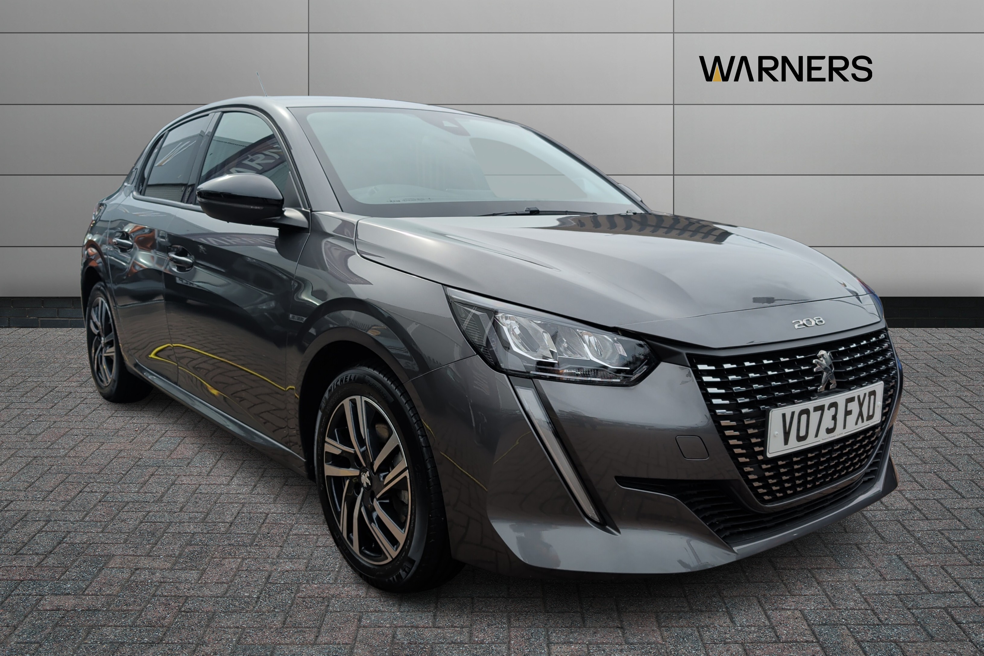 Peugeot 208