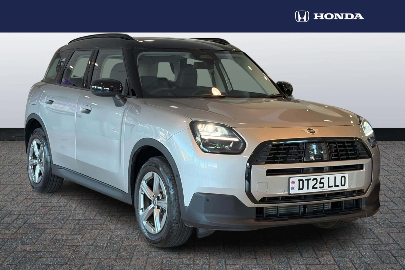 2025 Mini Countryman