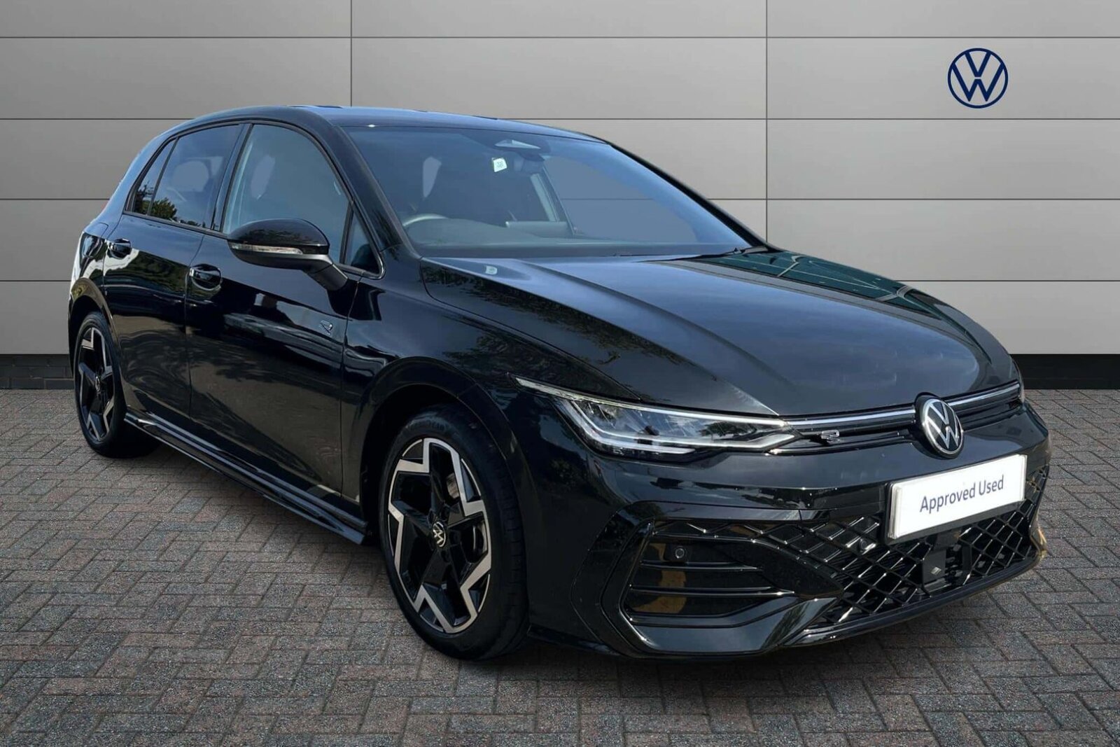 2025 Volkswagen Golf