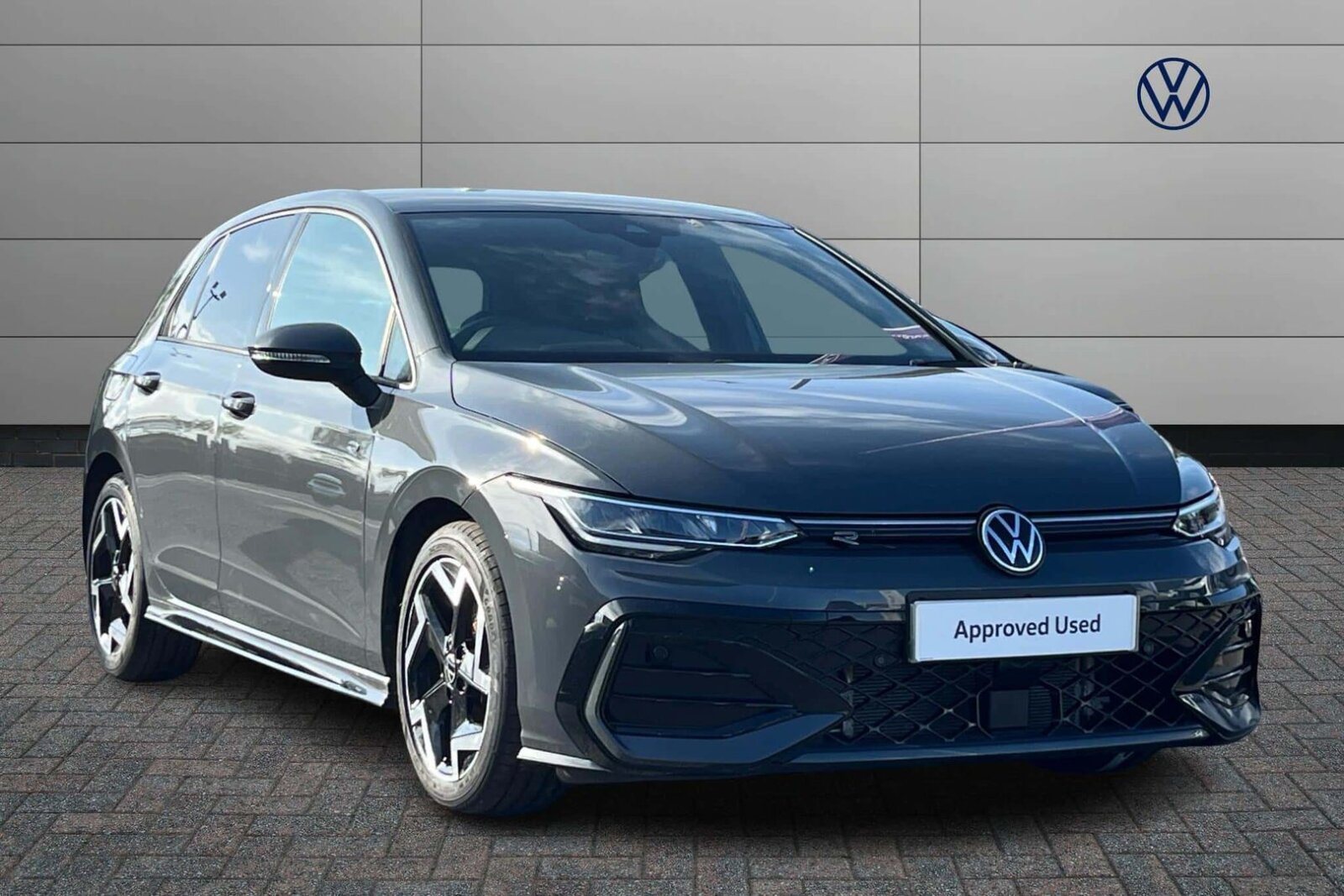 2025 Volkswagen Golf