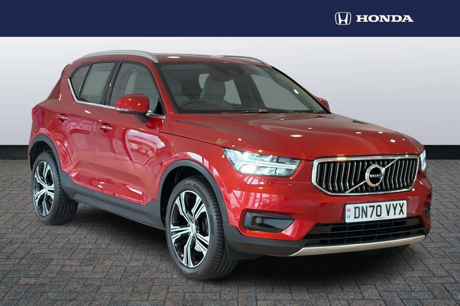2020 Volvo XC40