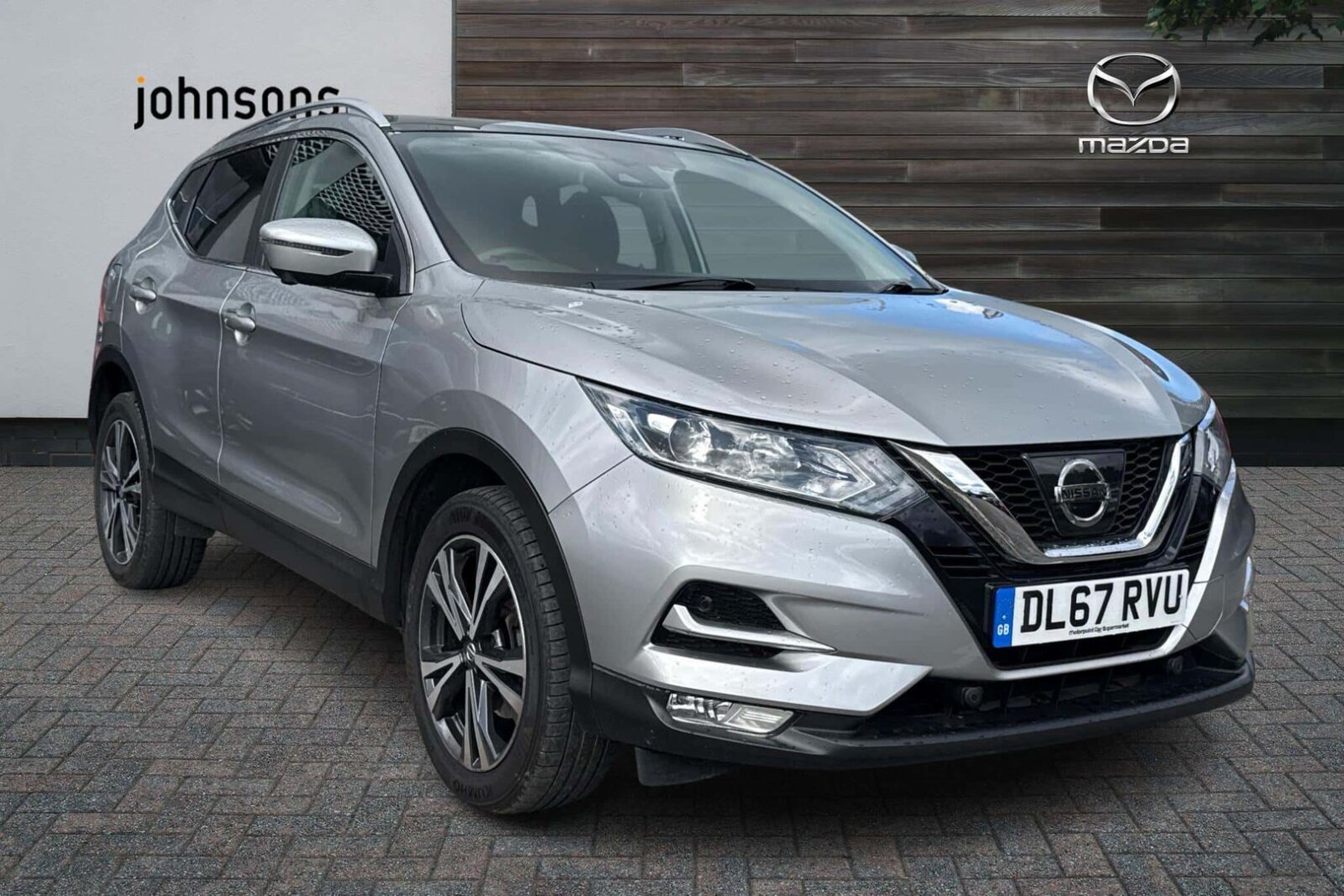 2017 Nissan Qashqai