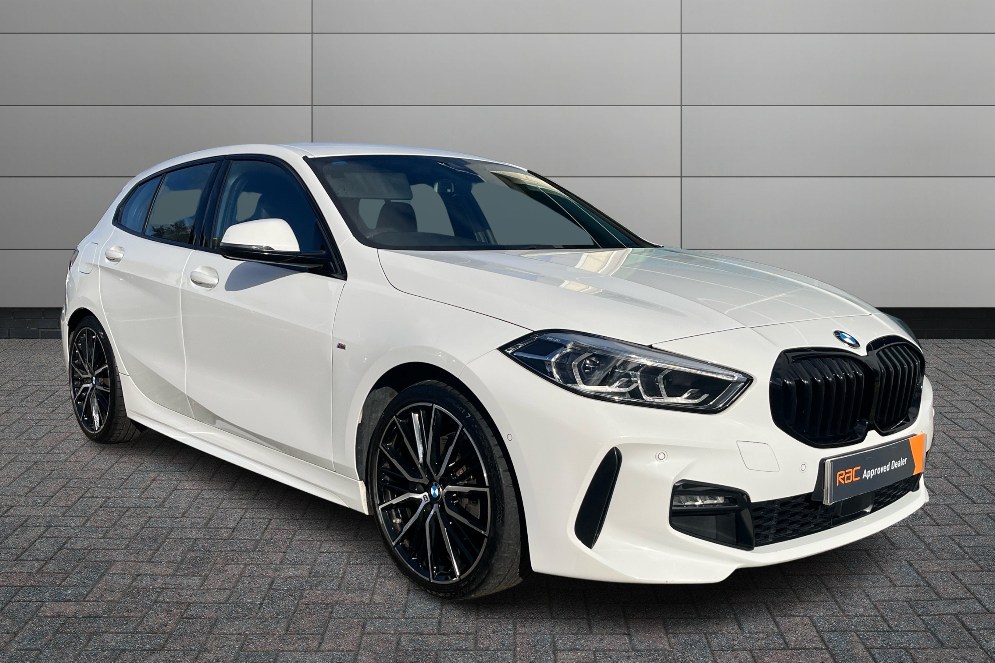 2021 BMW 1 Series