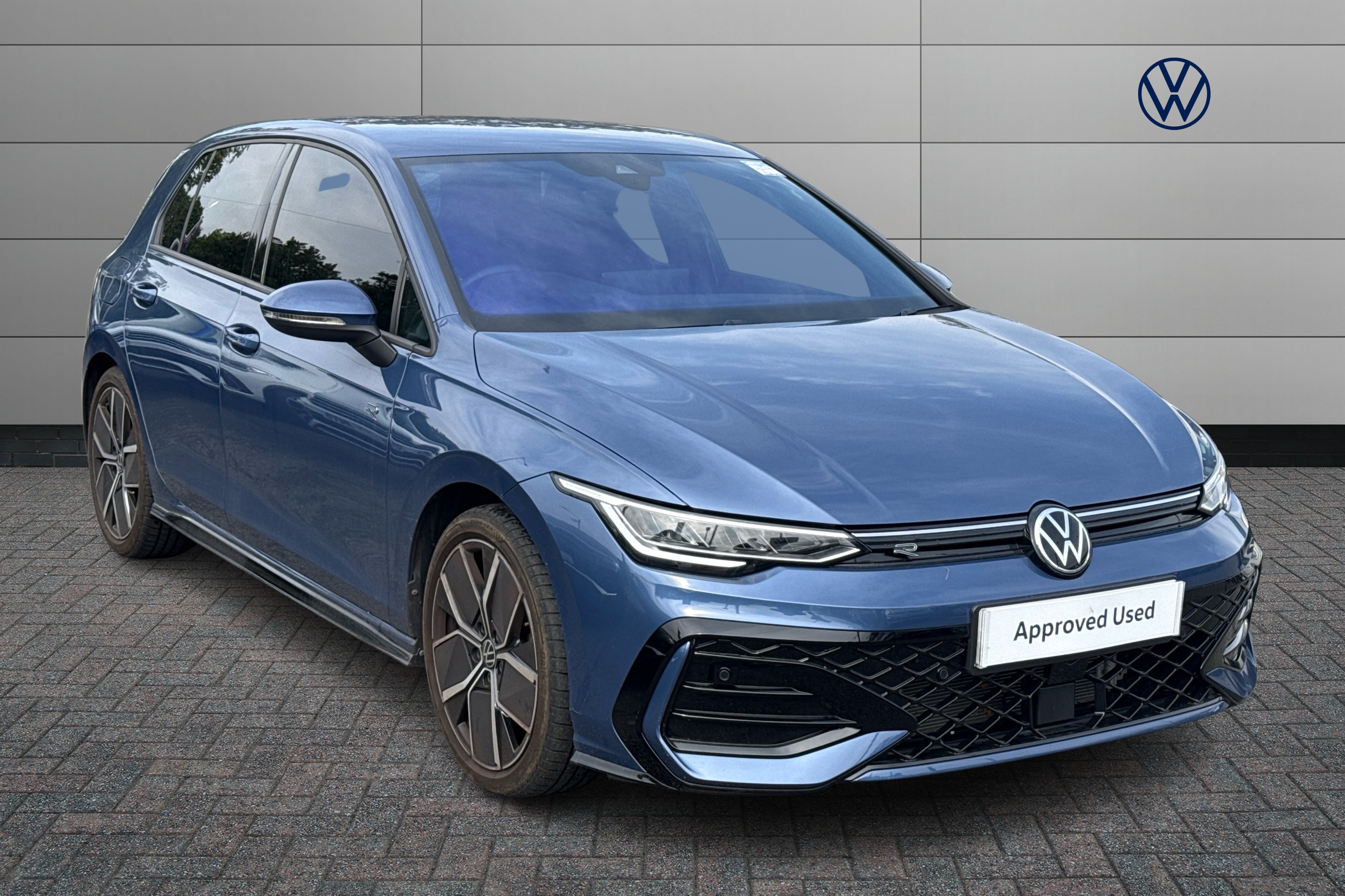 2025 Volkswagen Golf