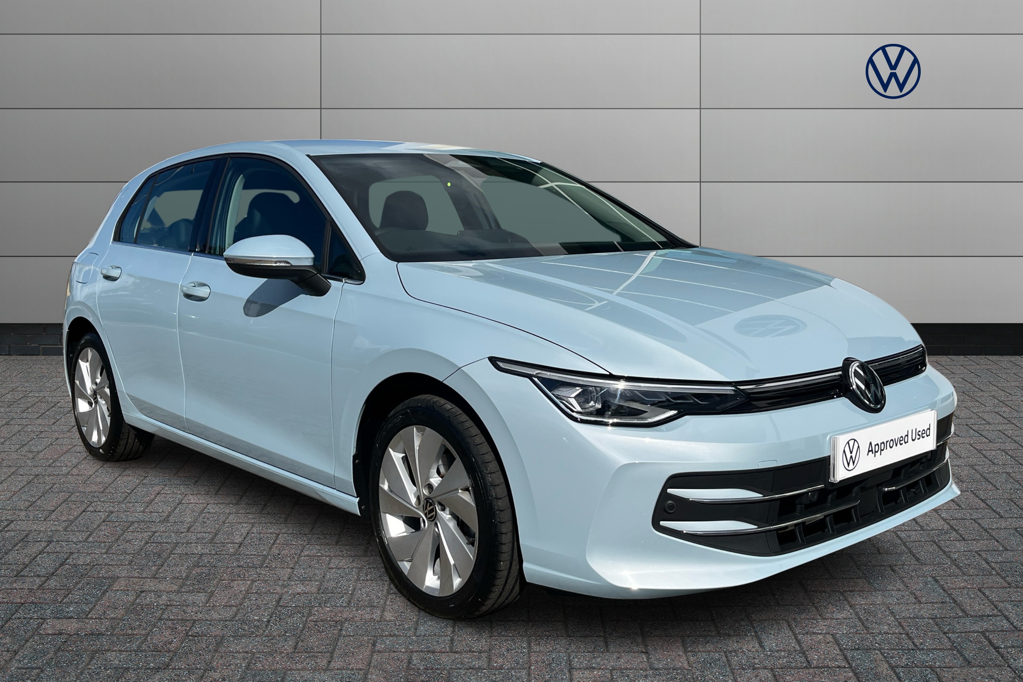 2025 Volkswagen Golf