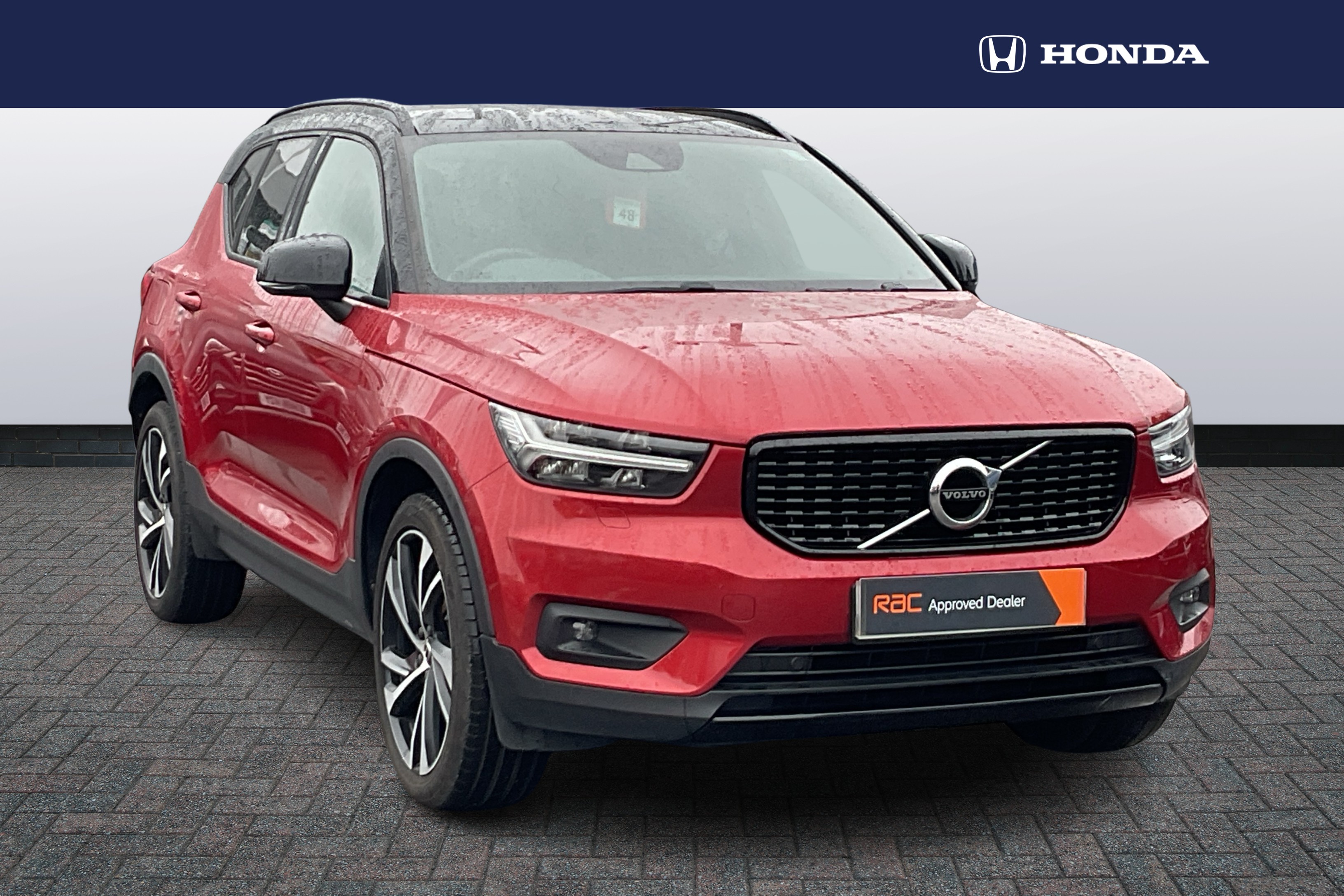 2020 Volvo XC40