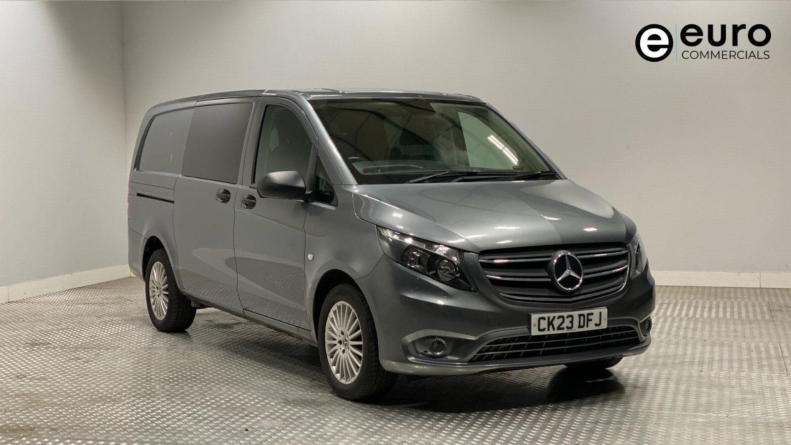 2023 MERCEDES-BENZ VITO