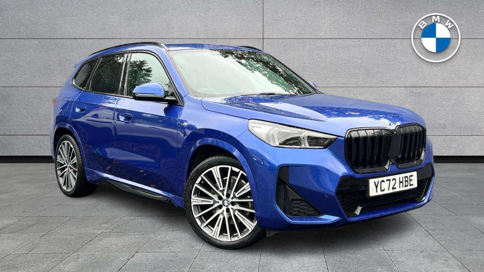 2022 BMW X1