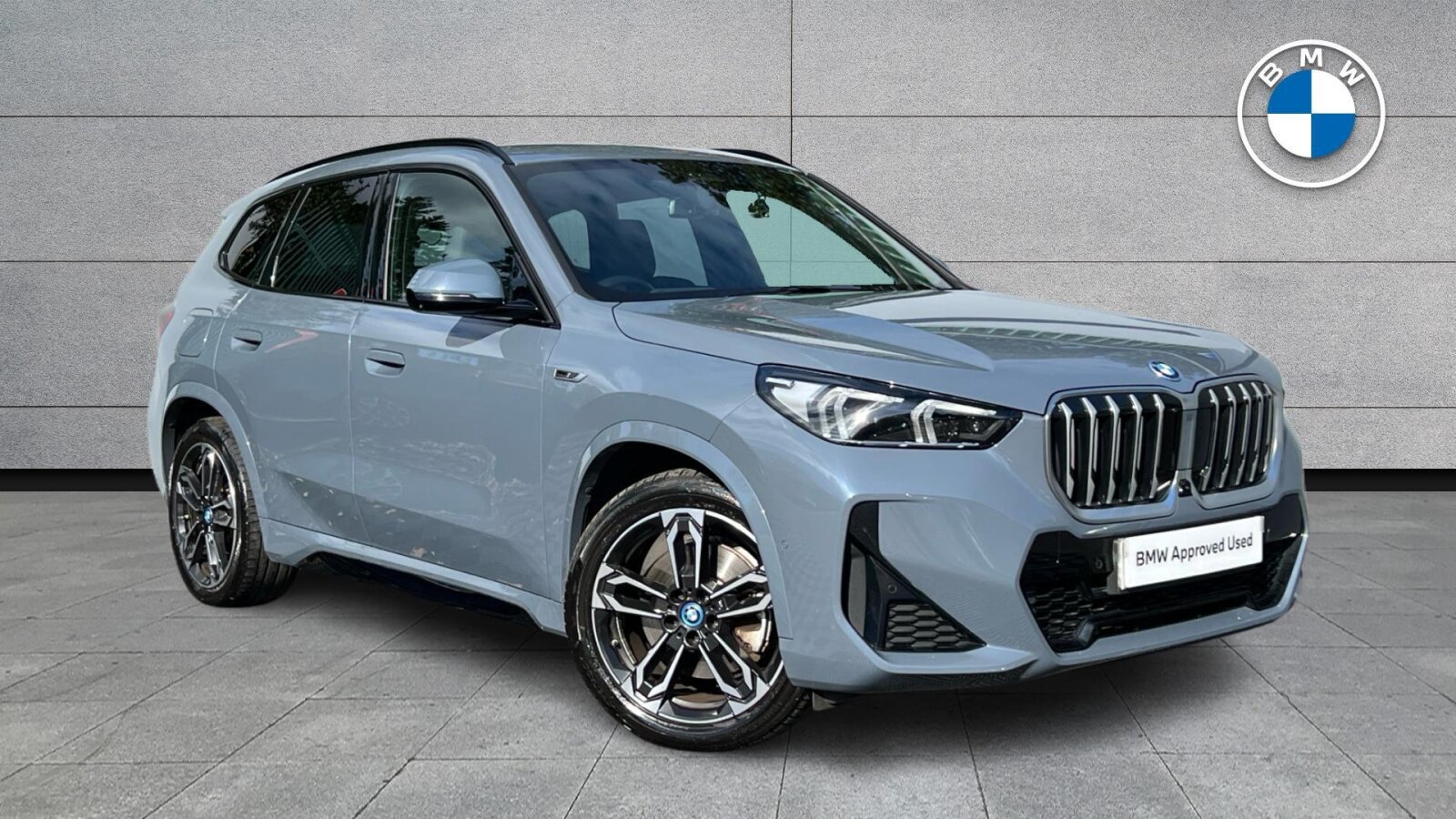 2022 BMW X1