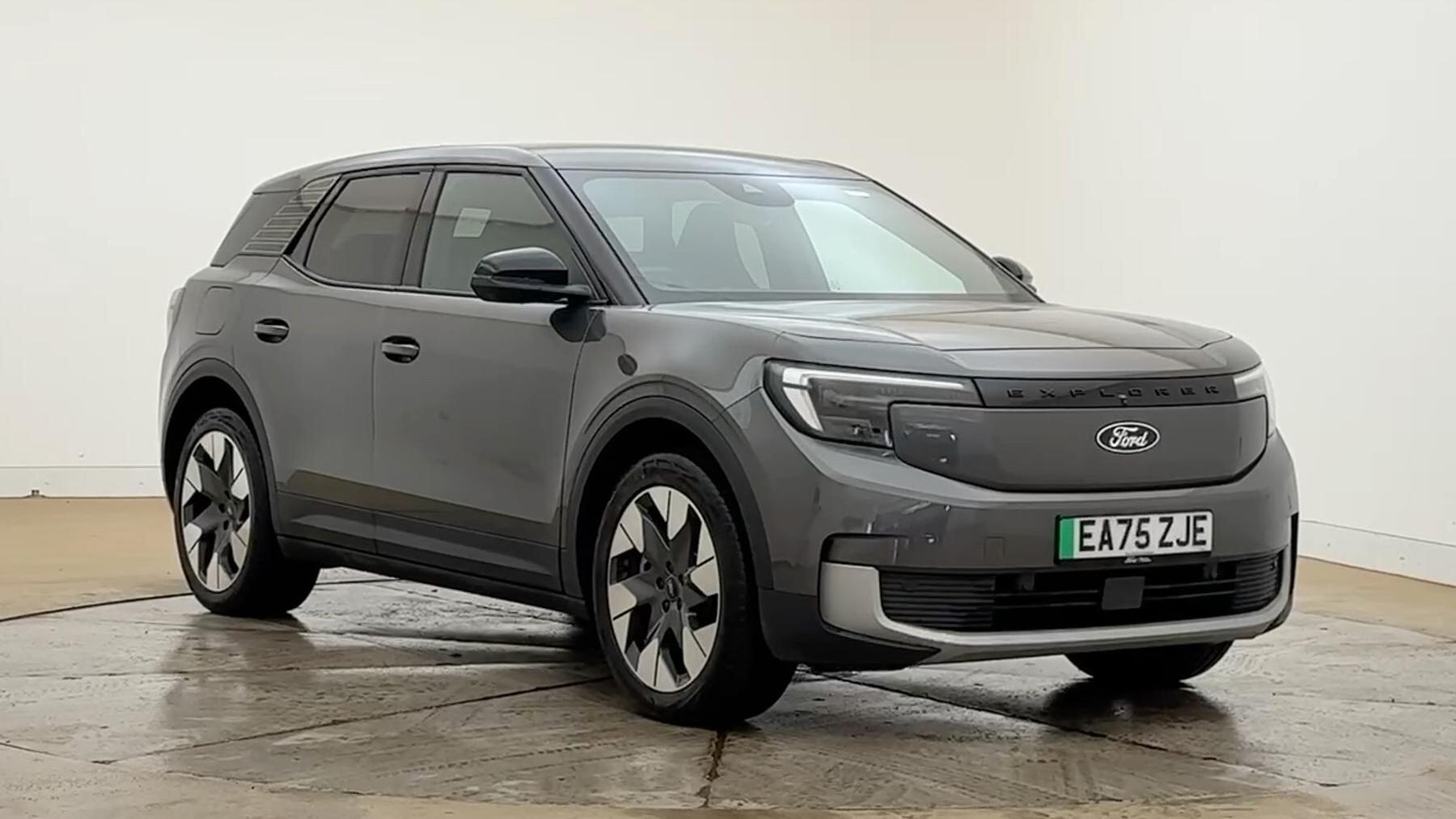 2025 Ford Explorer