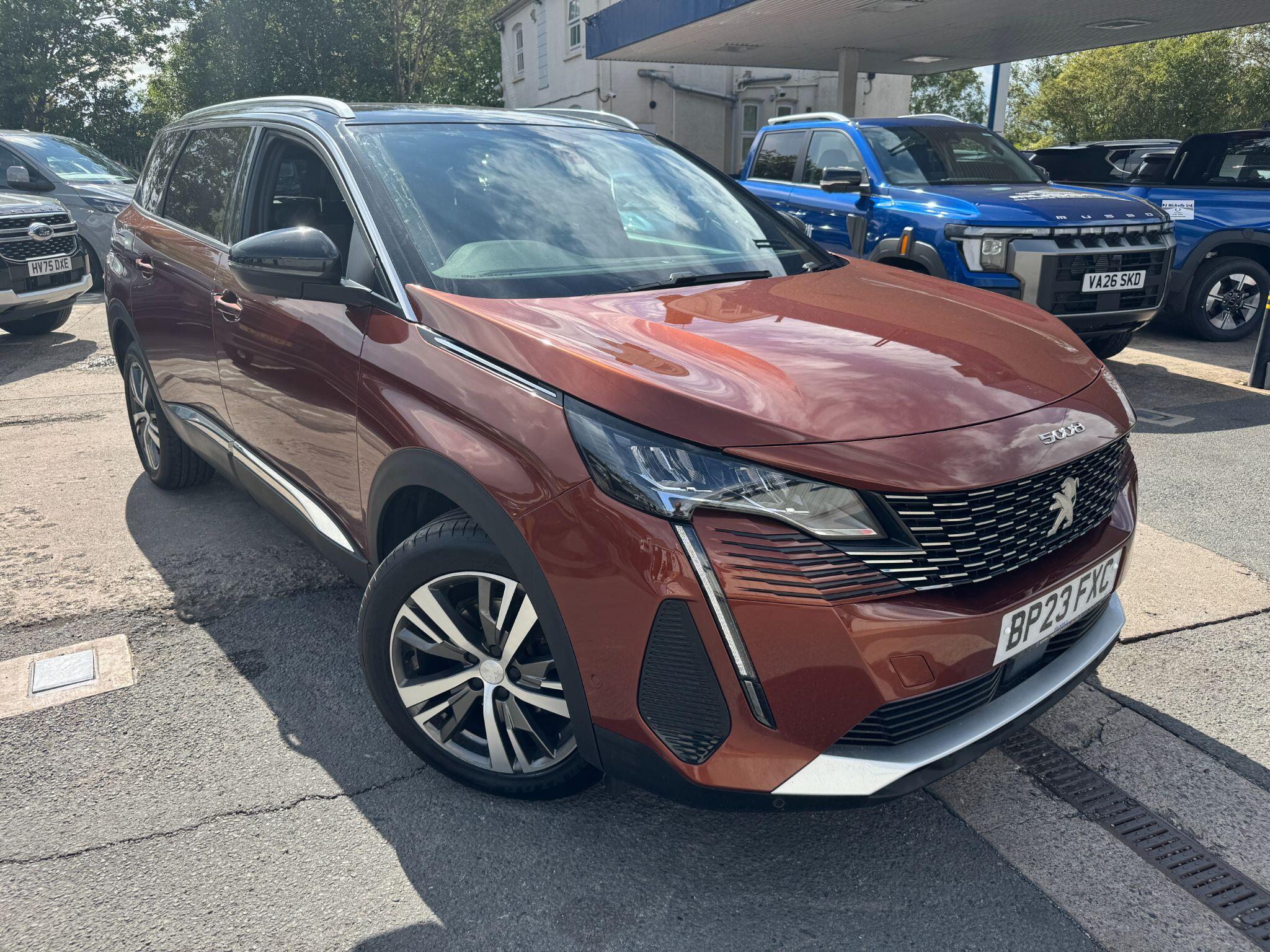2023 Peugeot 5008
