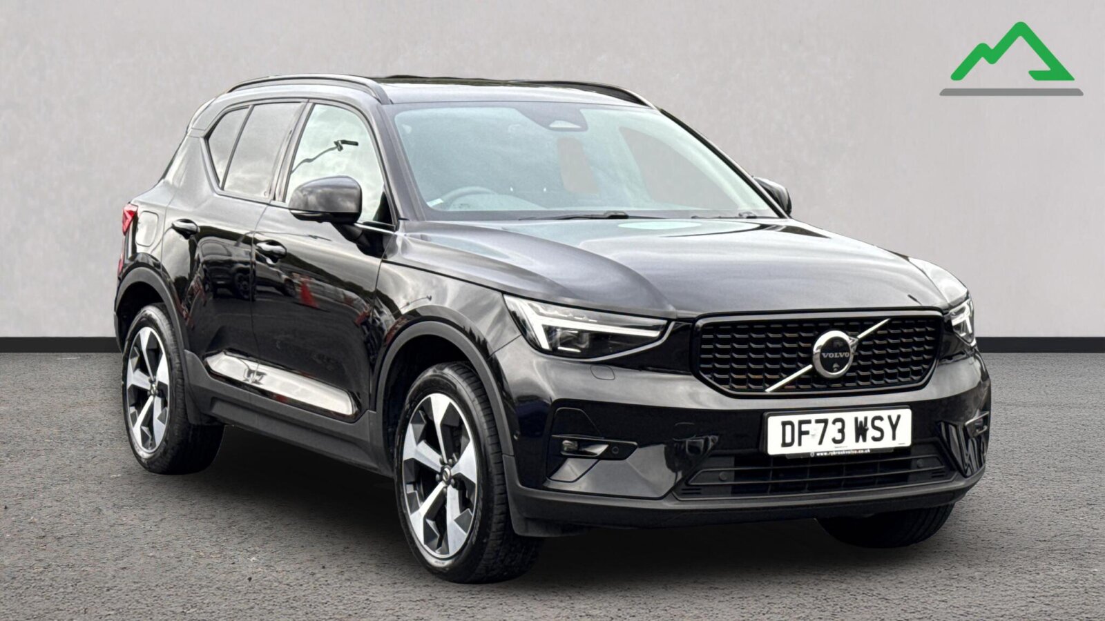 2023 Volvo XC40