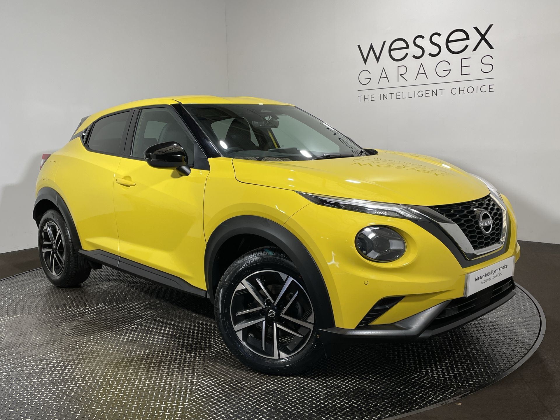 2024 Nissan Juke 1.0 DiG-T N-Connecta 5dr - Image 1