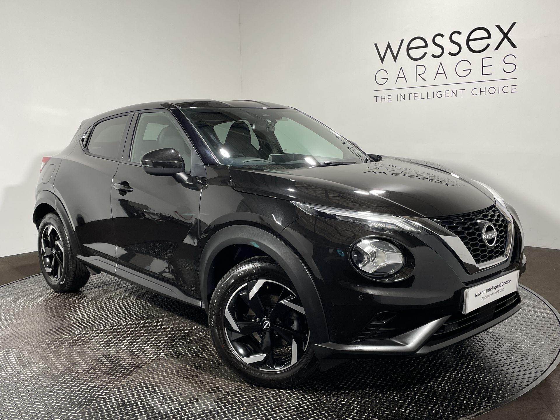 2024 Nissan Juke 1.0 DiG-T N-Connecta 5dr - Image 1