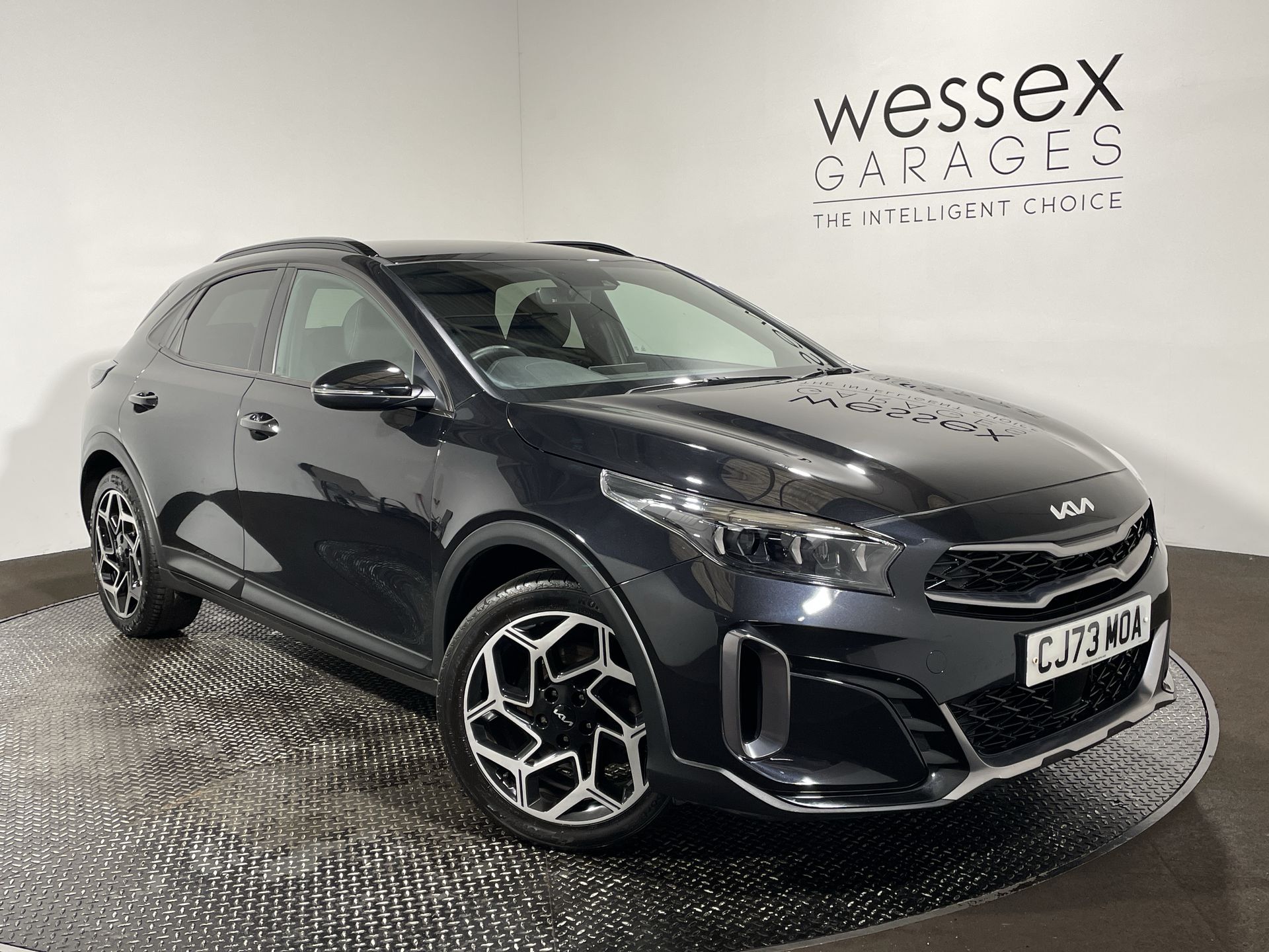 2023 KIA XCeed