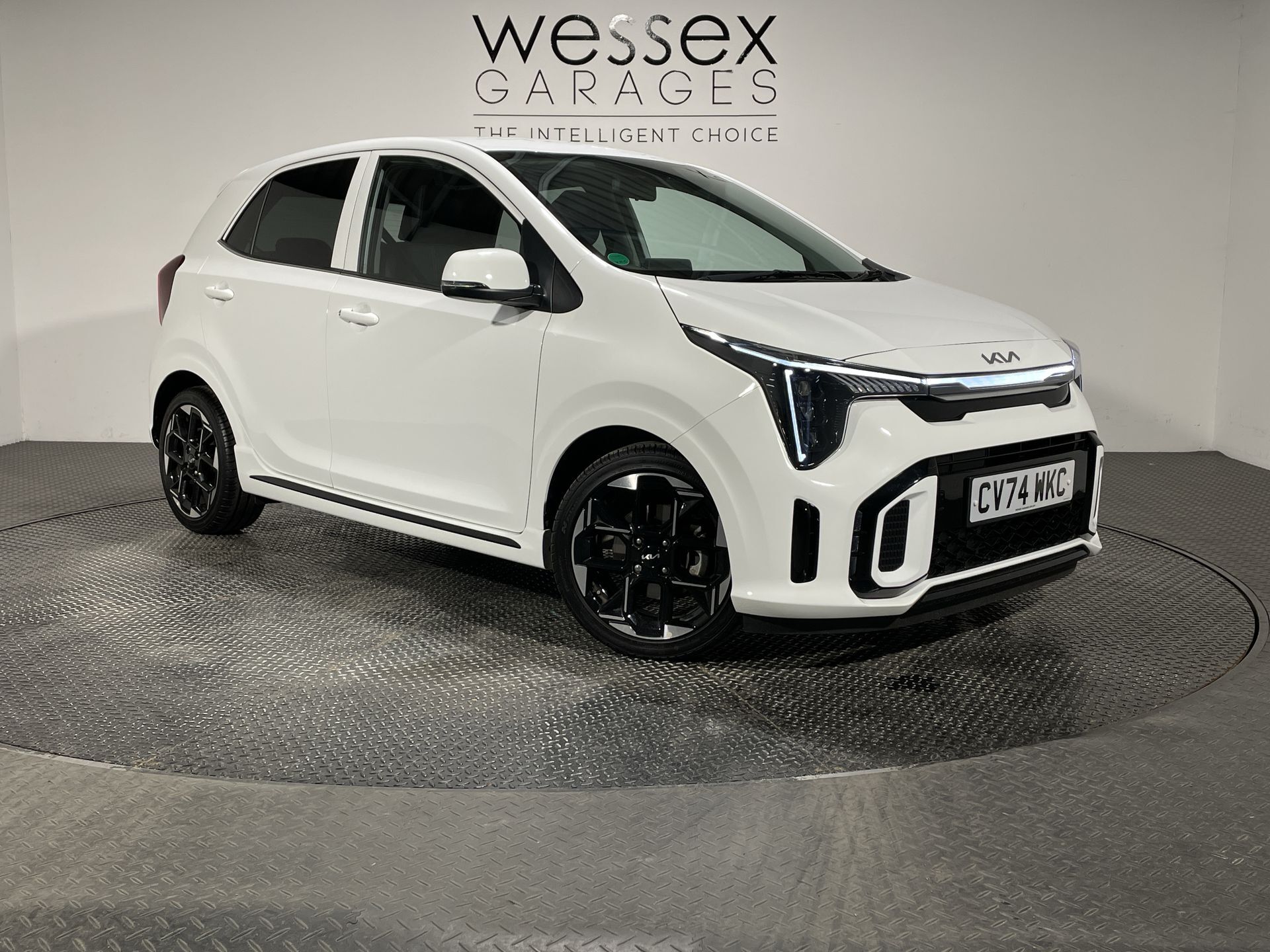 2025 Kia Picanto 1.0 GT-line 5dr - Image 1