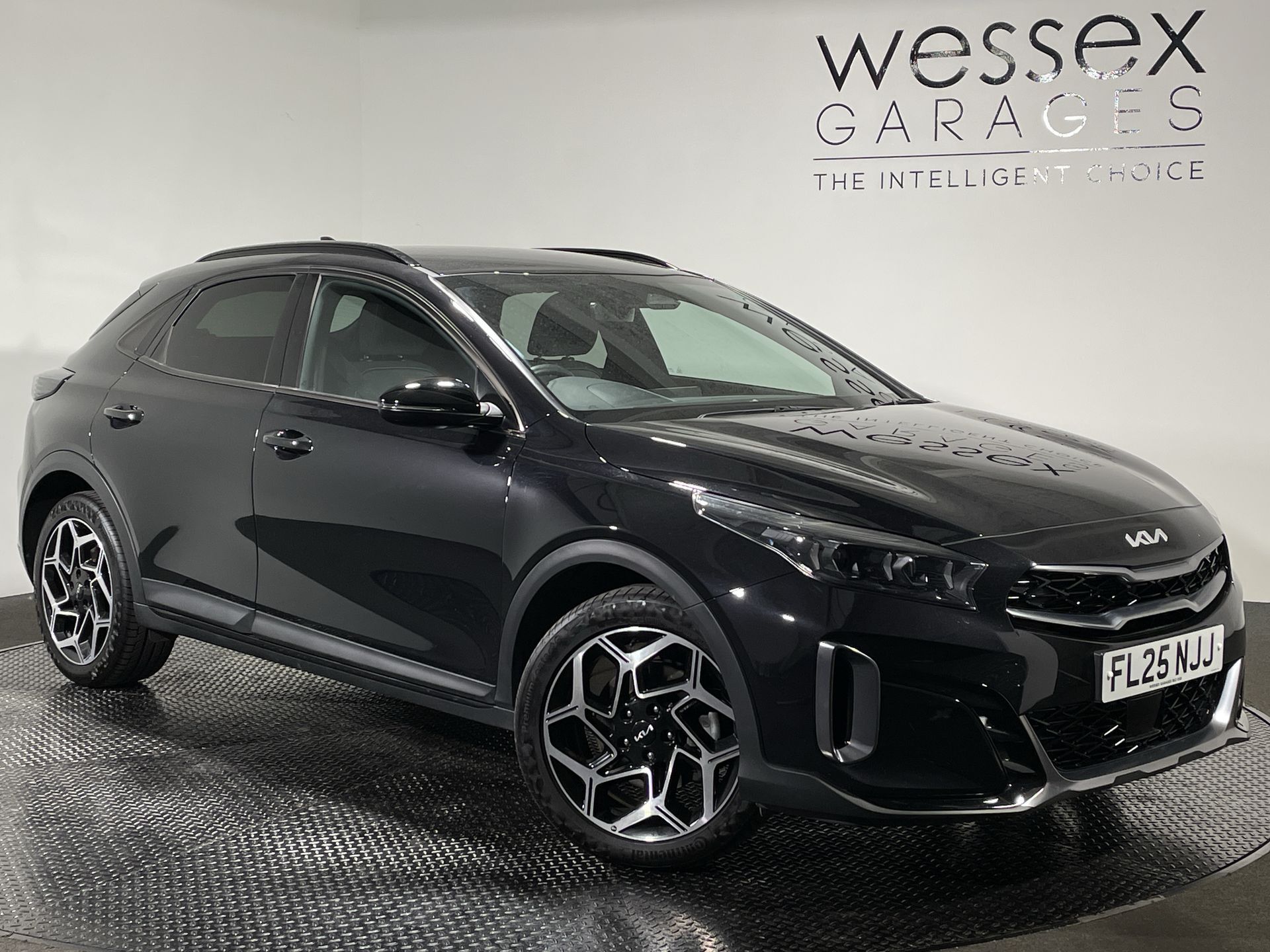 2025 KIA XCeed