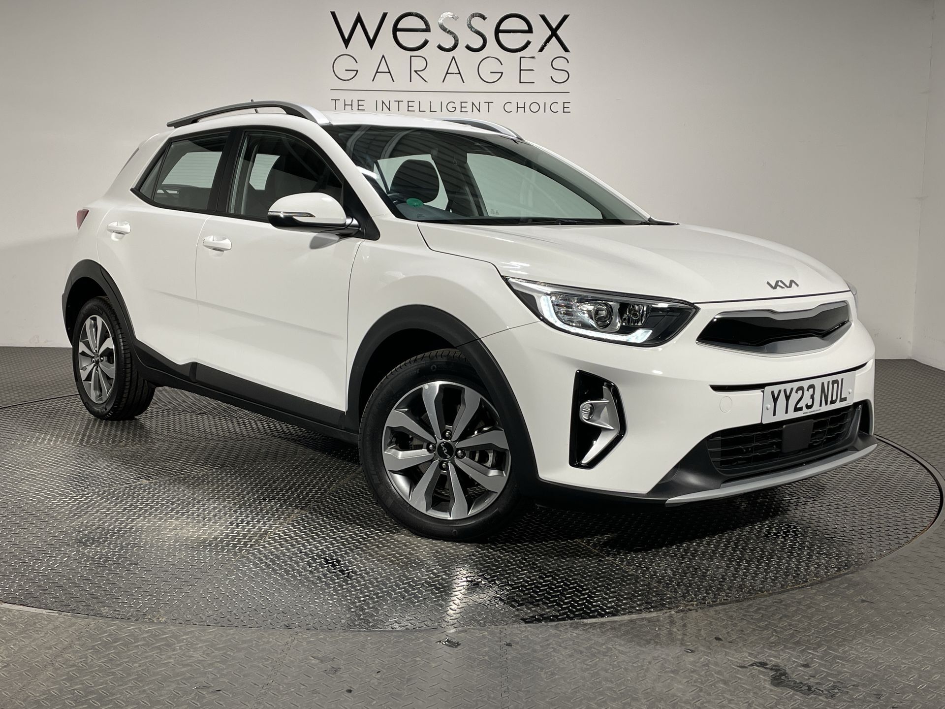 2023 KIA Stonic
