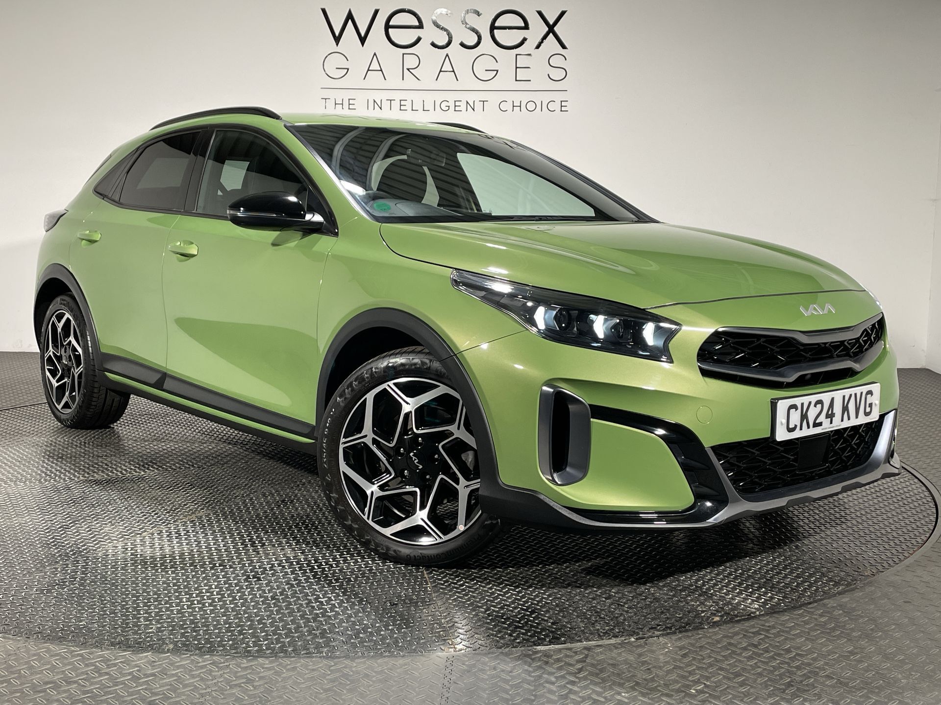 2024 KIA XCeed