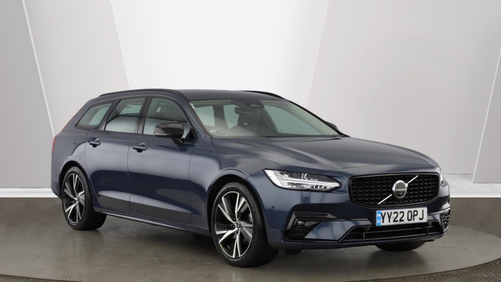 2022 Volvo V90