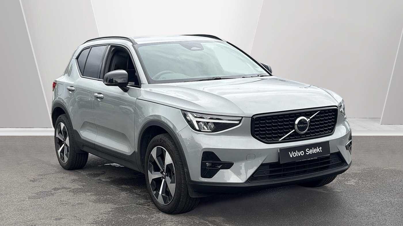 2024 Volvo XC40