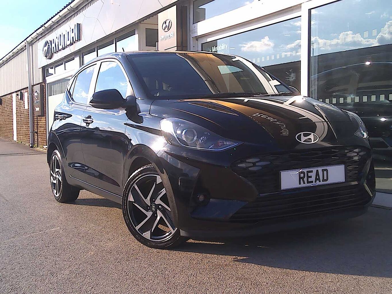 2023 Hyundai i10