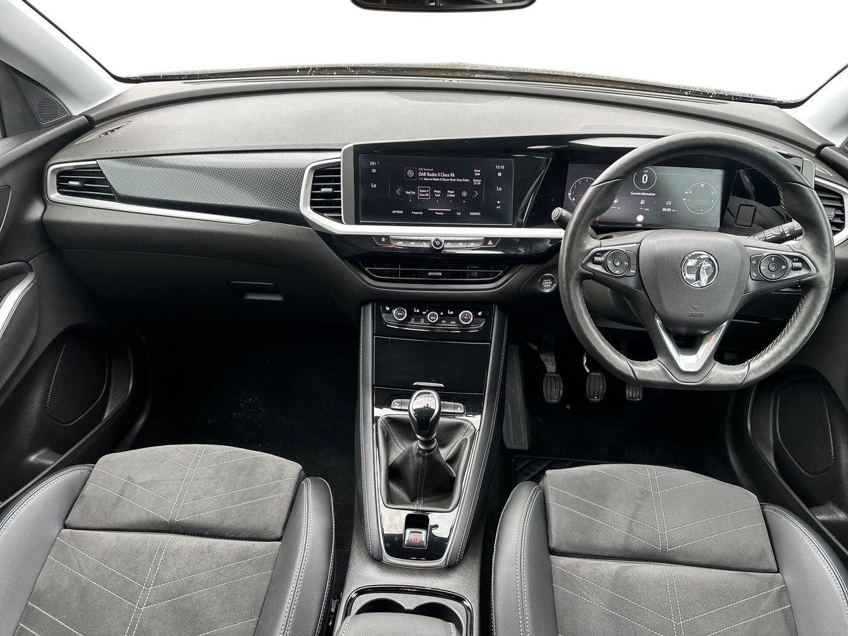 2022 Vauxhall Grandland thumbnail 13