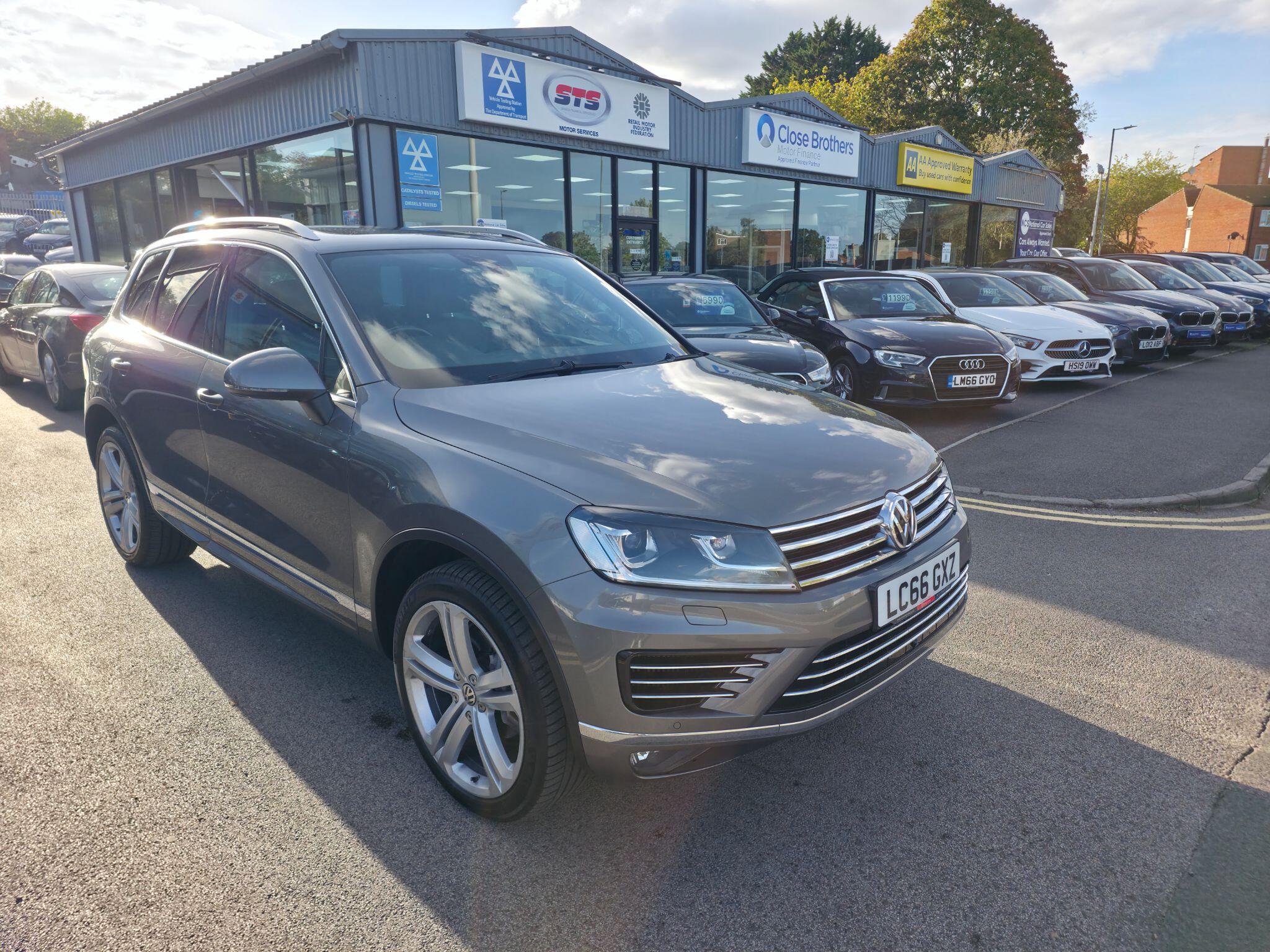2016 Volkswagen Touareg