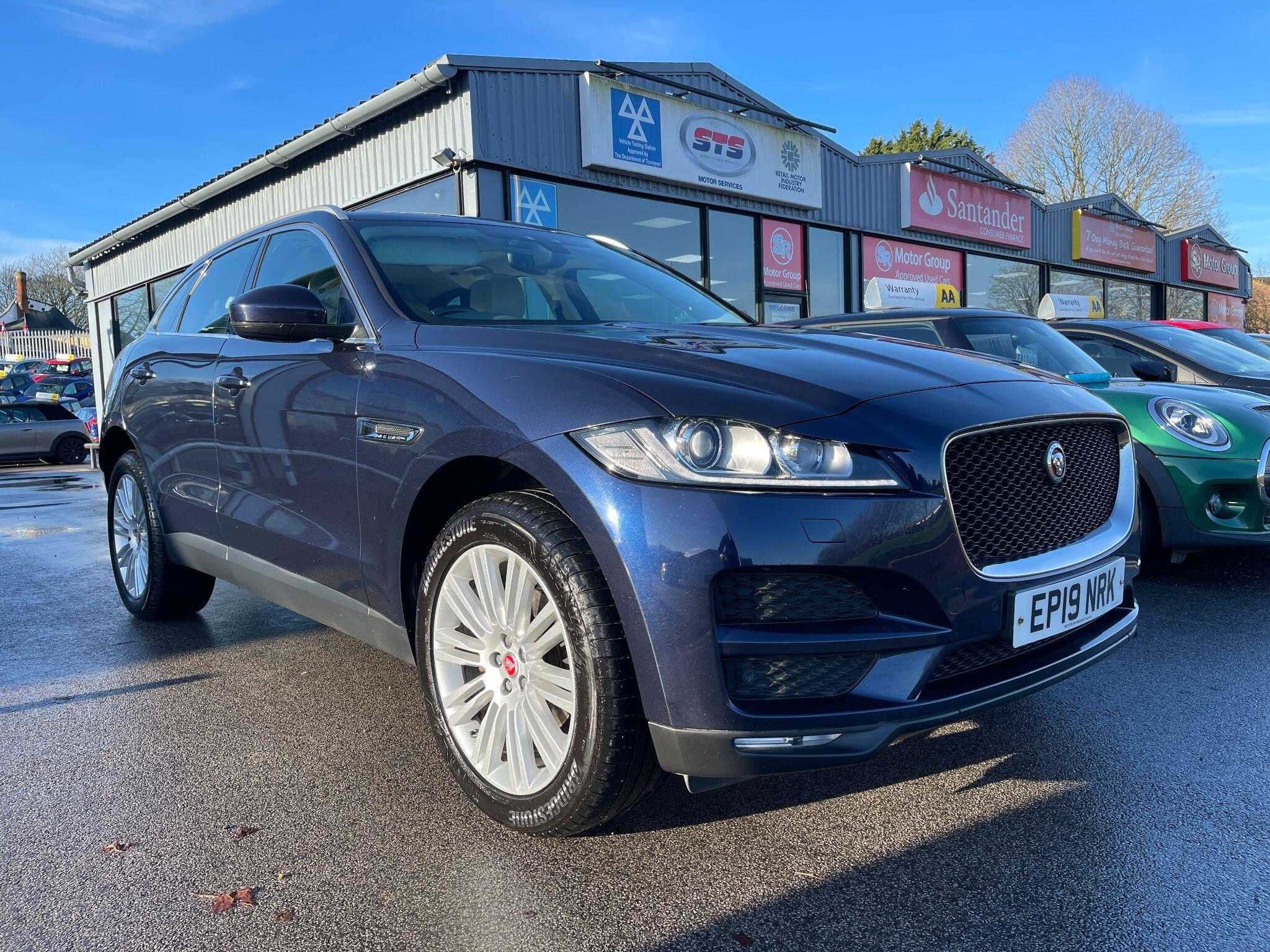 2019 Jaguar F-Pace