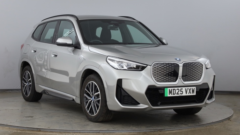 2025 BMW iX1