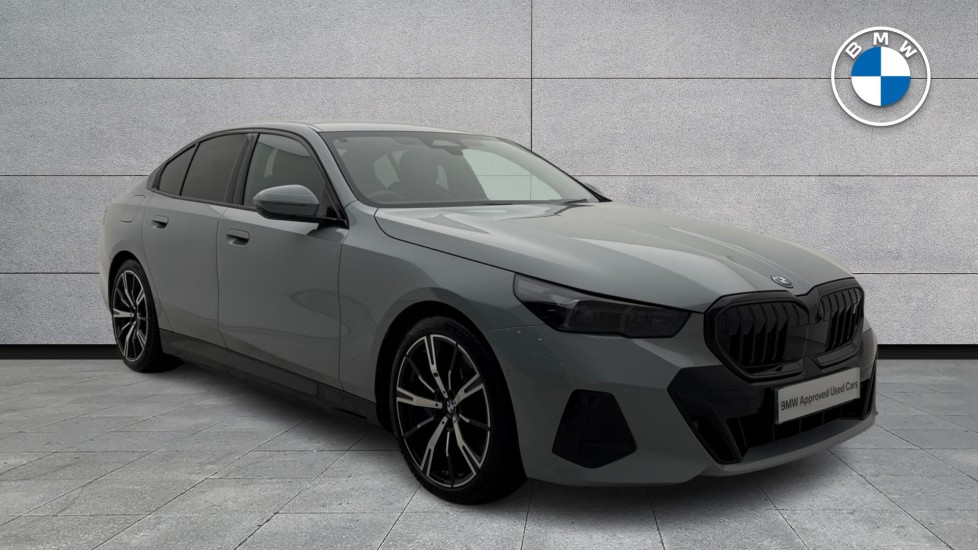 2025 BMW i5