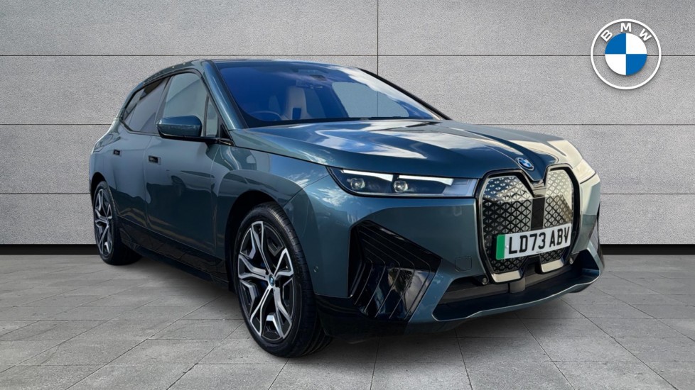 2023 BMW iX