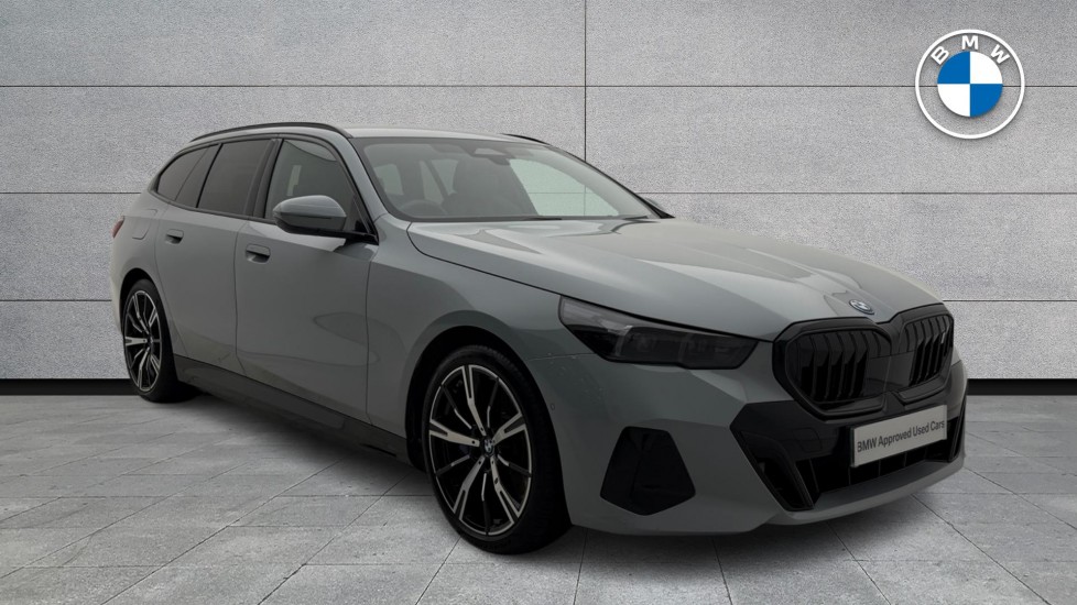 2025 BMW i5