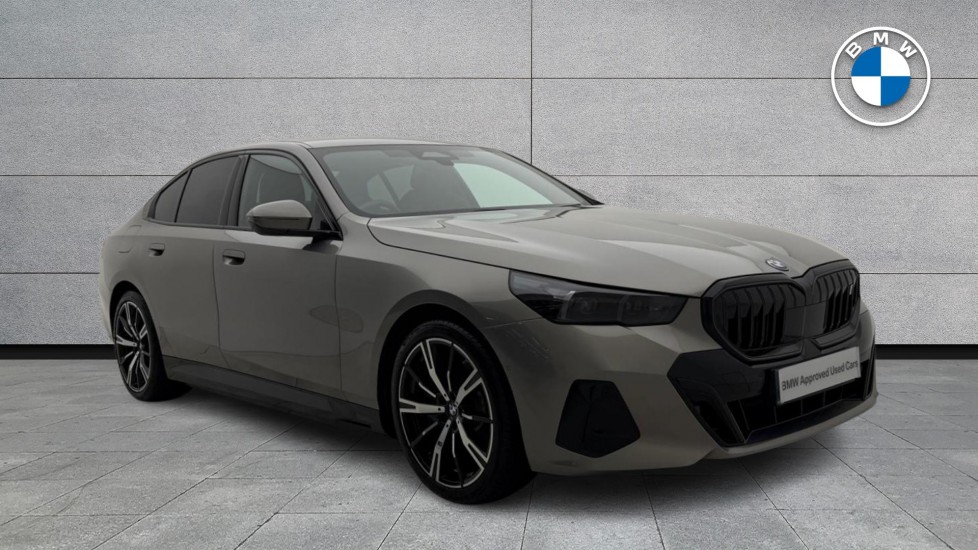 2025 BMW i5