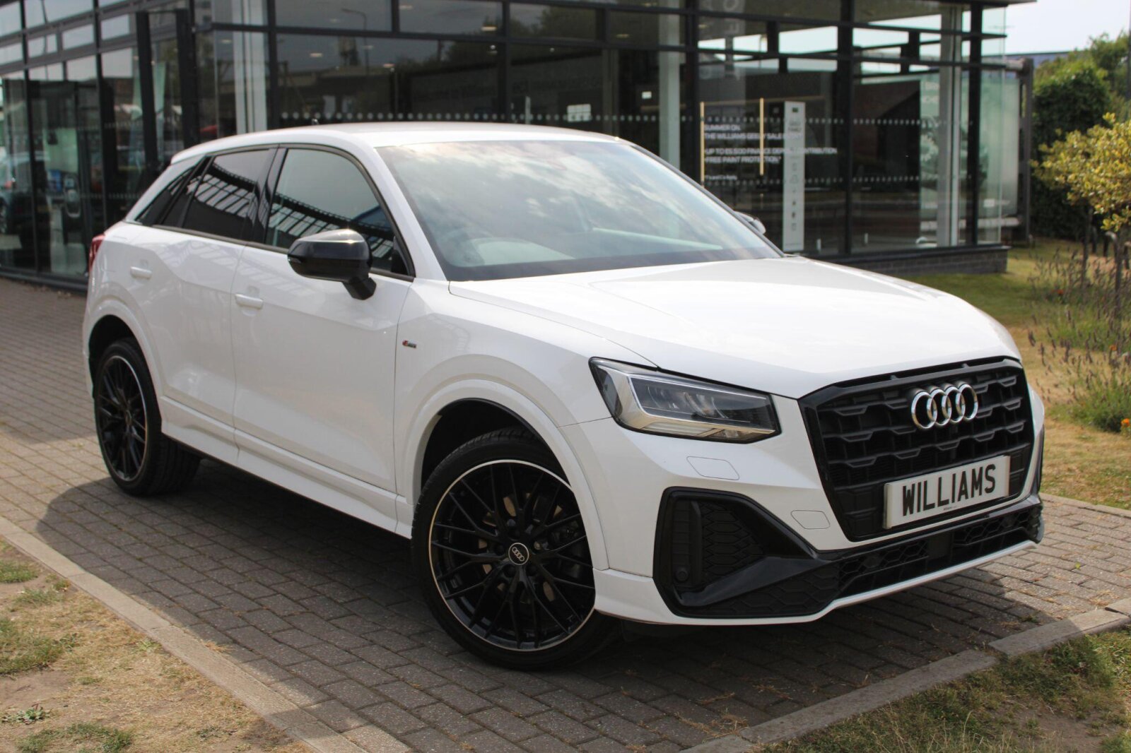 2023 Audi Q2