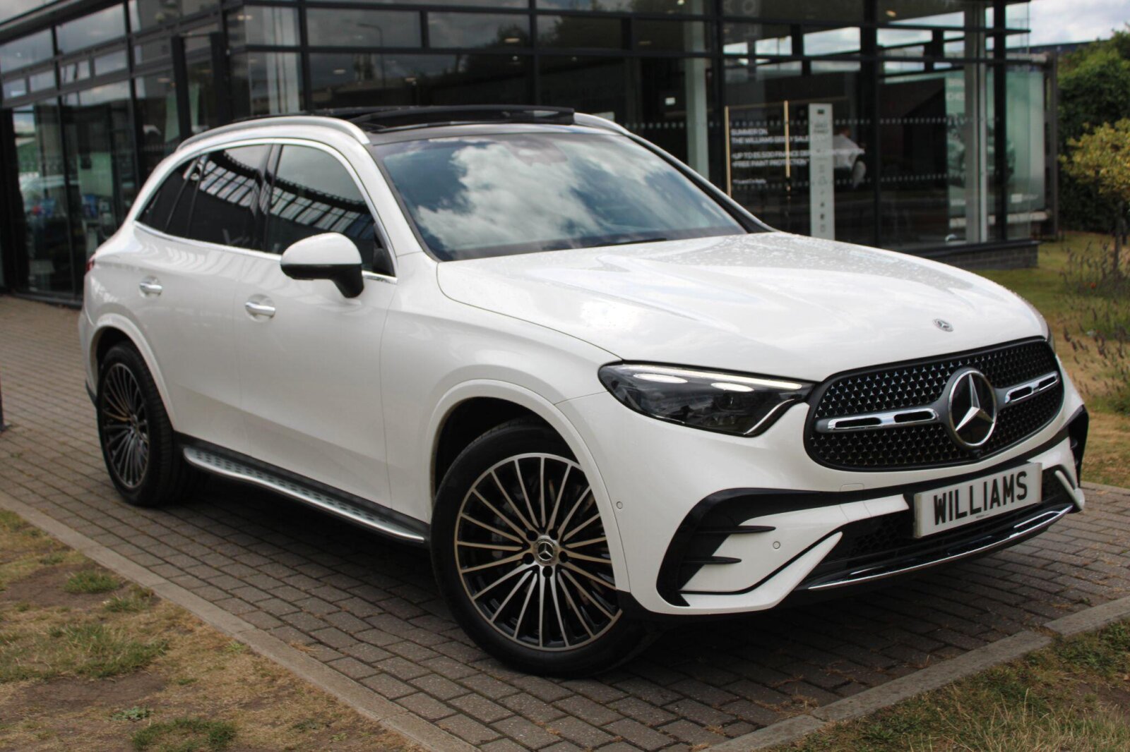 2024 Mercedes-Benz GLC
