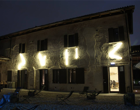 Aperitivo luminescente Borderlight-mcu-sito