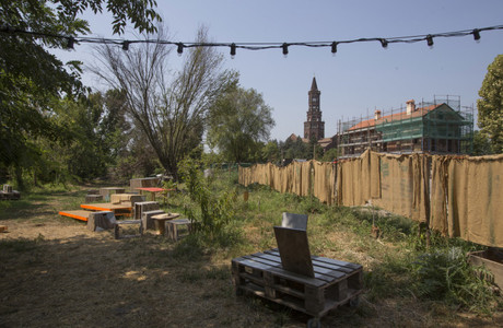 Cultura e creatività, due bandi per progetti artistici di innovazione urbana e sociale. Soglia_monastero_imagonirmia_anguriera_t099_010_%c2%a9_marco_caselli_nirmal-700x466