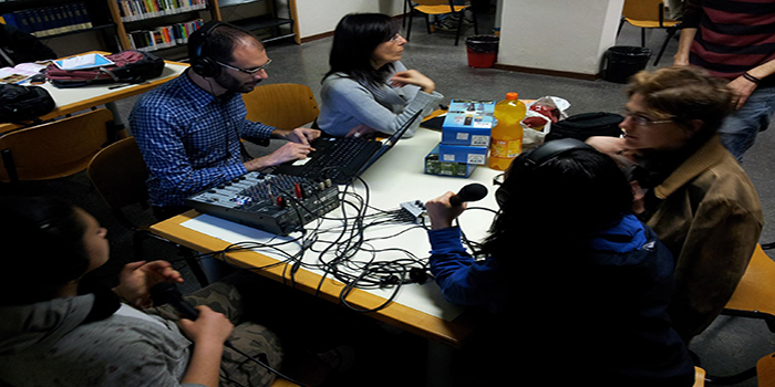 Oggi vi portiamo a Baggio con Radiobiblio 920994_301134303353803_1035780073_o