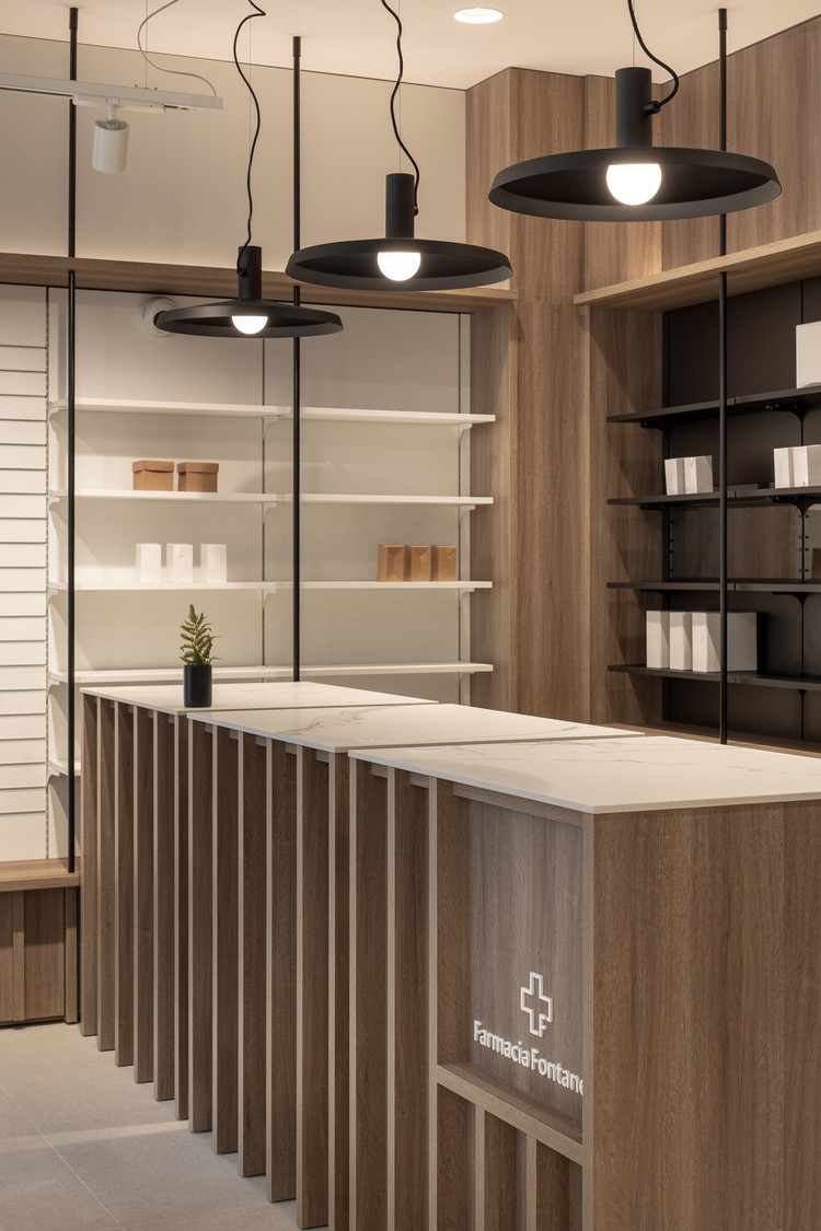 Polo Estudio Farmacia Fontaneda Vitoria - Gasteiz