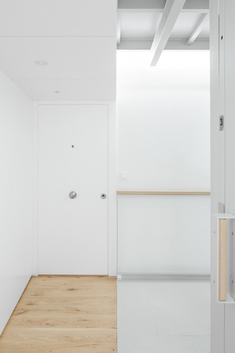 11-Polo_Orihuela_Edificio_en_Durango_foto_luis_diaz_diaz_00