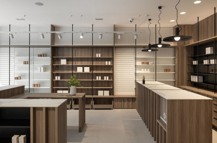 Polo Estudio Farmacia Fontaneda Vitoria - Gasteiz