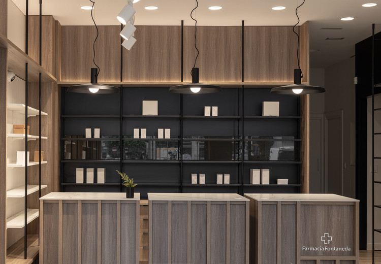 Polo Estudio Farmacia Fontaneda Vitoria - Gasteiz