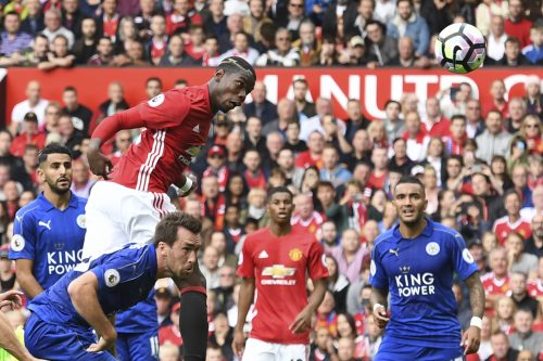 Mourinho tells Rooney to focus on his game not teammates