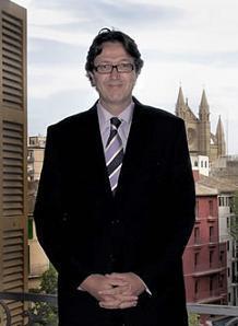 Carlos Hernández