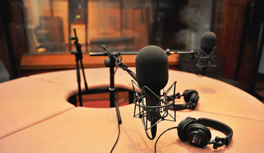 TheLogicValue en Capital Radio