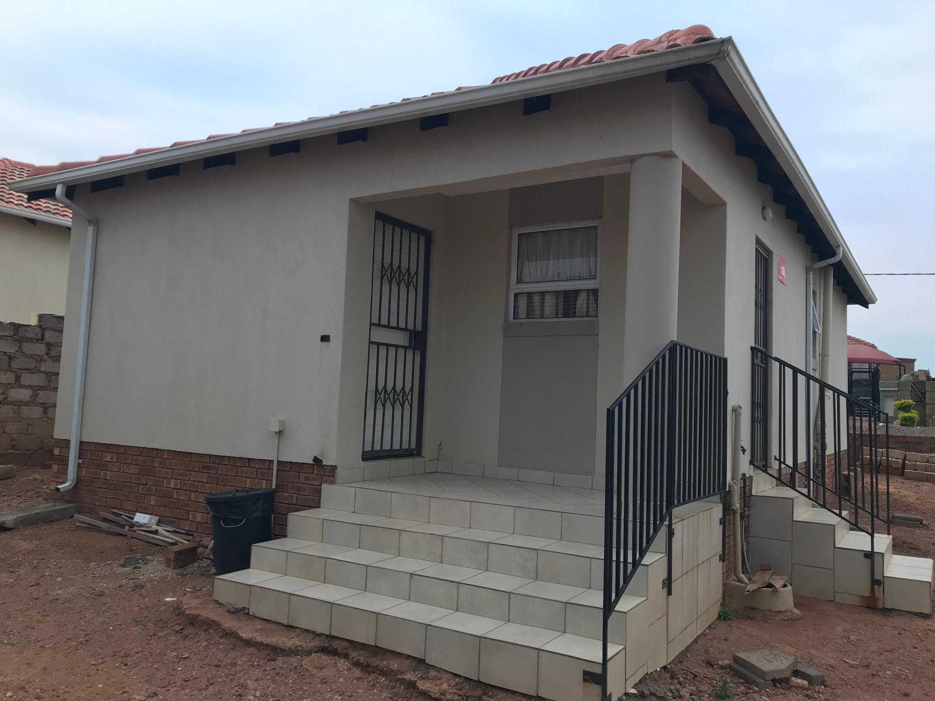 House For Sale in Glenway Estate IOL Property